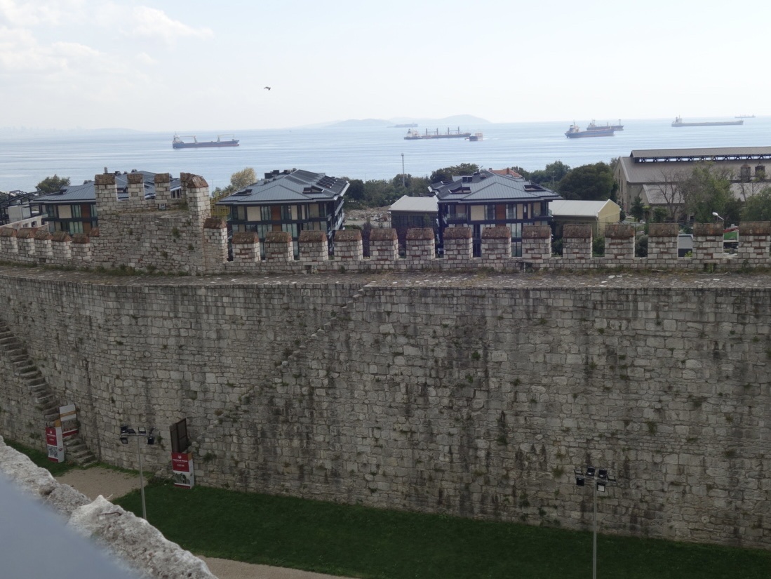 Крепостта Йедикуле, Истанбул, Турция  Yedikule Fortress in Istanbul