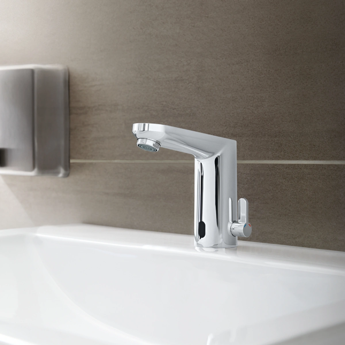 Иновации и технологии от Hansgrohe и Grohe